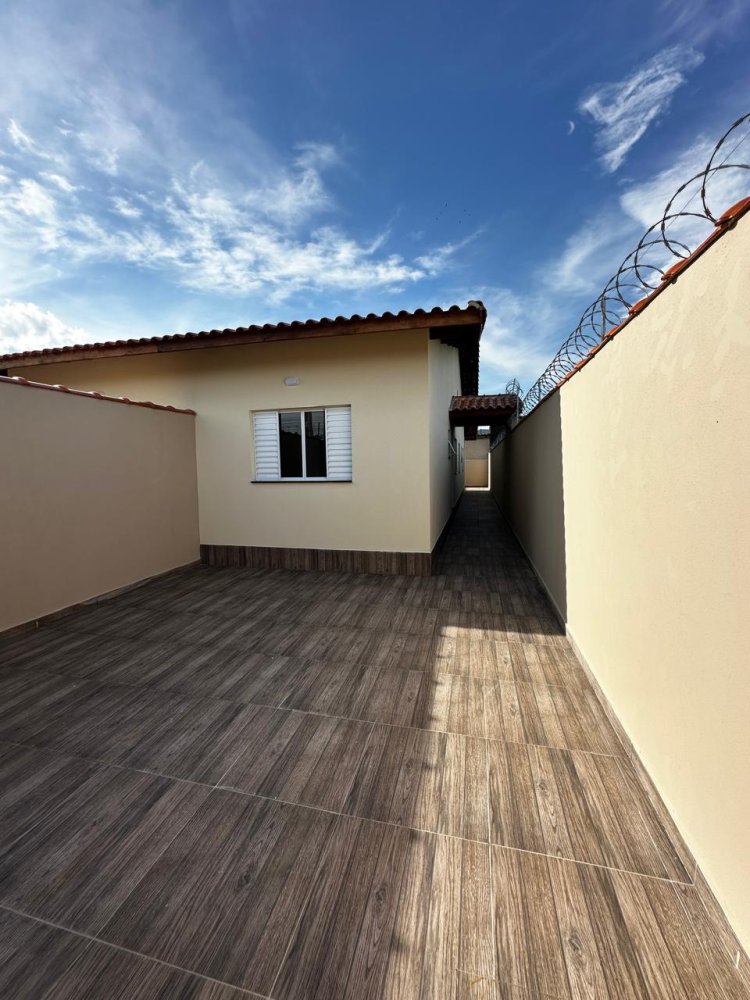 Casa Geminada - Venda - Nova Itanhaém (interior) - Itanhaém - SP